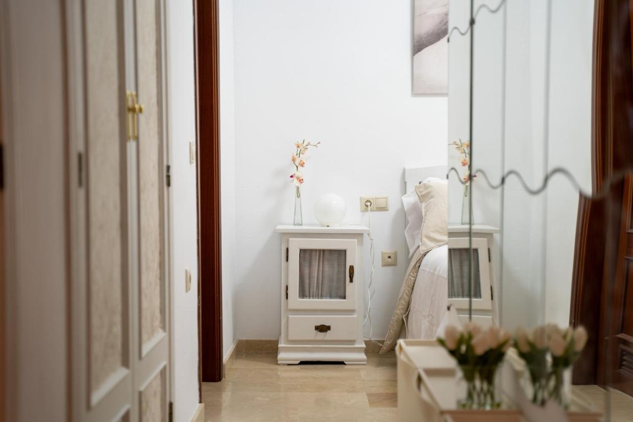 Bonito Piso En San Ildefonso - Centro Apartment Jaen Bagian luar foto